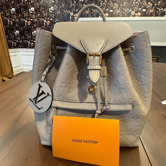 Louis Vuitton Taupe Montsouris Empreinte main image 9